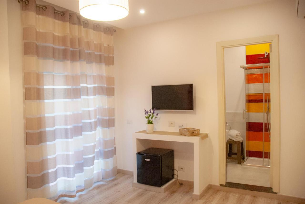 Sorrento Comfort Rooms Con Piscina 외부 사진