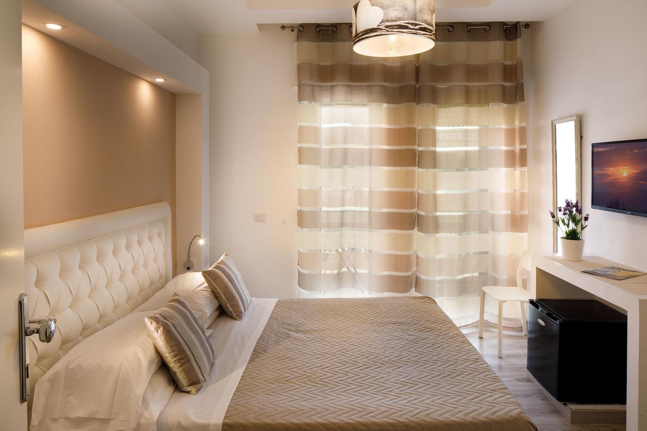 Sorrento Comfort Rooms Con Piscina 외부 사진